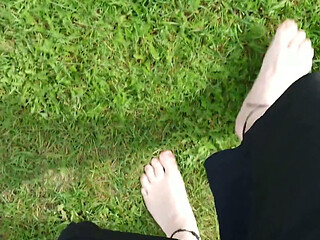 Barefoot in the September North Sea in Wangerland