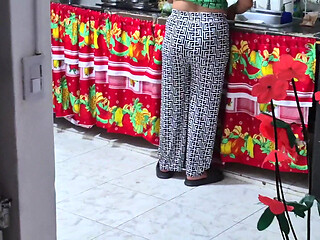 This Is Exactly What Ive Always Wanted: a Woman Who Knows Her Way Around the Kitchen, Knows How to Take Care of Her Man