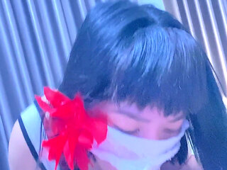 Canh Hau Truong Cua Cap Doi Tre Lam Tinh