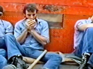 Outdoor Cock Sucking With Prisoners