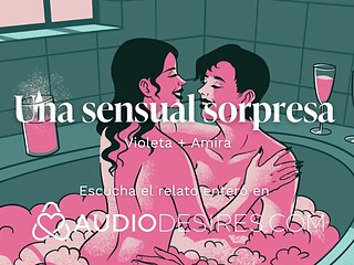 Lesbians enjoy slow and sensual romance in a tub