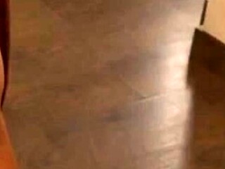 Hot brunette from squirt masturbating on webcam