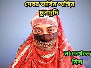 Beautiful Desi Bhabhi Fucks Her Stepbrother-in-law in Front of Her Husband's Photo