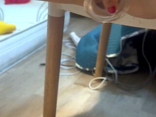 I lower the chair