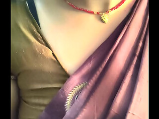 Hi I'_m interested sexy indian housewife
