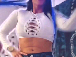 Do You Like How I Dance Bb?