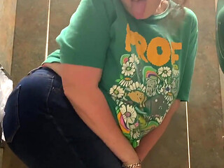 Sexy Brunette Loves It When You Watch Her Pee