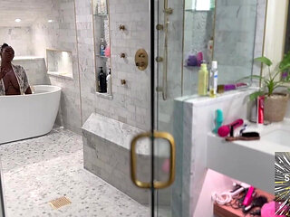 Sultry Soak: Giana's Naughty Bath Tease