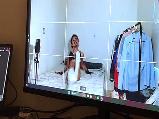 Sex Siren with Cumshot