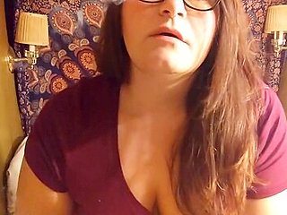 Beautiful Bbw Smokes And Talks. Cute Southern Accent. Down To Earth Jewliesparxx