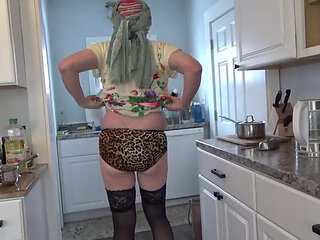 Housewife Serge Lusin. 2026ba