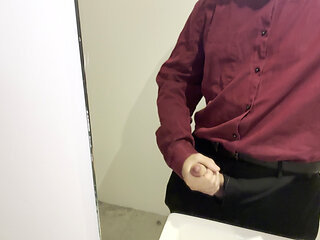 Real quick masturbation at work during my lunchbreak - watch the cum flow in the sink - reality ASMR