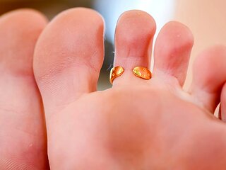 Foot Tease With Lexi Luna - Lexi Luna