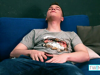Blonde Twink Ethan O Dildo Fucks His Tight Butt Hole To Cum!