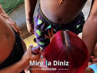 Suruba De Negao Com a Ruivinha Cavala