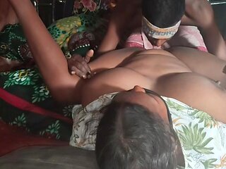 Desi Housewife Ko Gale Tak Land Dala