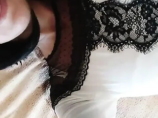 Amateur GF gets an unexpected surprise when he farts during fuck sessions