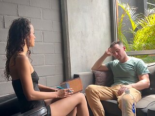 Steamy oral and unprotected sex with a Latina sex therapist