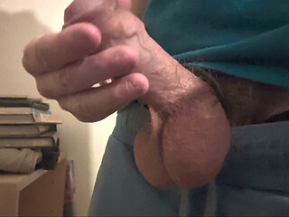 Small cock quick risky wank while working