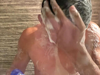 Hot Markus Shower Beforte Getting a Blowjob