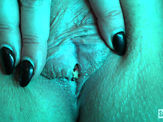 A Giantess Among Us
