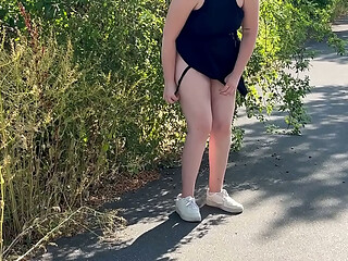 PUBLIC PEE: pissed right in the middle of the street