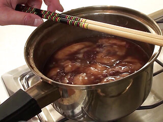 M615g03 a Neat Mature Woman with Short Hair That Looks Good in Kimono!