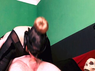 Brunette hookup amateur blowjob and dirtytalk sexdate