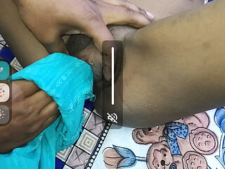 Deshi girl rubbing and