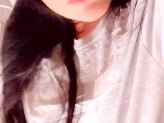 First time amateur brunette solo with dildo