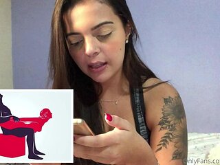 Amateur Webcam Teen Masturbates And Teases