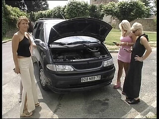 Blondes Wild Threesome Pussy Pounding Orgy