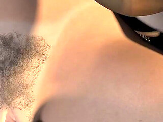 Esmeralda and Samantha Have a Threesome