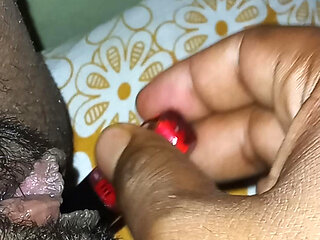 Kaam Wali Bai Aaz Raat