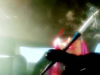 MRS. ROMAN IN HER RAINBOW WIG SMOKING A VS120 IN A LONG CIG HOLDER CD TG MATURE
