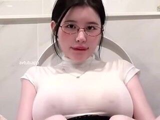Cocopie Susu Lembut Doyan Colmek Basah-basahan