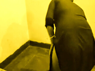 Desi Hot Bhai wait for me during house cleaning