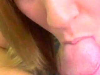 Brunette Babe Fingers Blonde in Steamy Outdoor Threesome