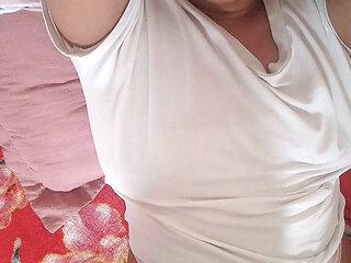 Someone Mess up My Tight Pussy, Meanwhile I Masturbate Alone, Real Homemade Amateur.