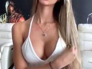 Stacked brunette goes solo toys and masturbation