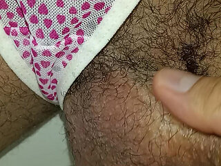 SUBMISSIVE AND HAIRY TRANS, MASTURBATES IN PUBLIC BATHROOMS UNTIL CUM SQUIRTS, SUBMISSIVE AND HOT BIG COCK AND VENIZA