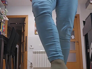 Slippers Zapatillas Modeling and Squirting Spanish