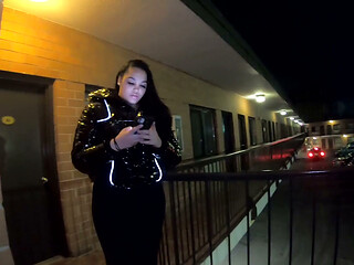 Gem Jewels Cucks Her Broke Boyfriend with BBC
