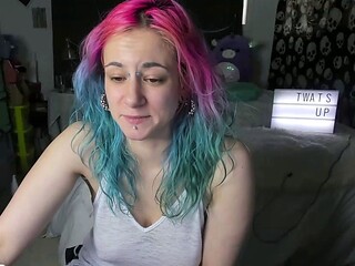 Webcam Teen Strips And Masturbates For Boyfriend