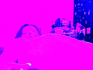 Amateur brunette double toying on webcam