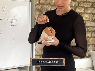 Exploring the variety of pussy sizes and shapes with Roxy Fox
