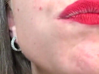 Wide Mouth Candy Crush Swallow