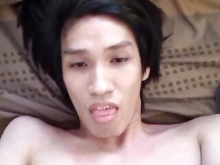 FagTeetajet Thai Gay Drinking my own cum, cumming in my face