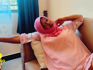 Beautiful Mature British Hijab Muslim MILF Can Handle a BBC