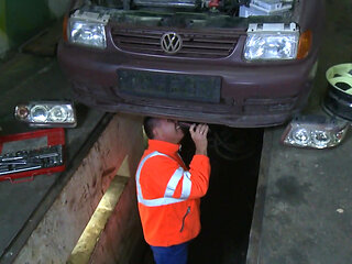 Tattooed blonde gets fucked from her horny dude